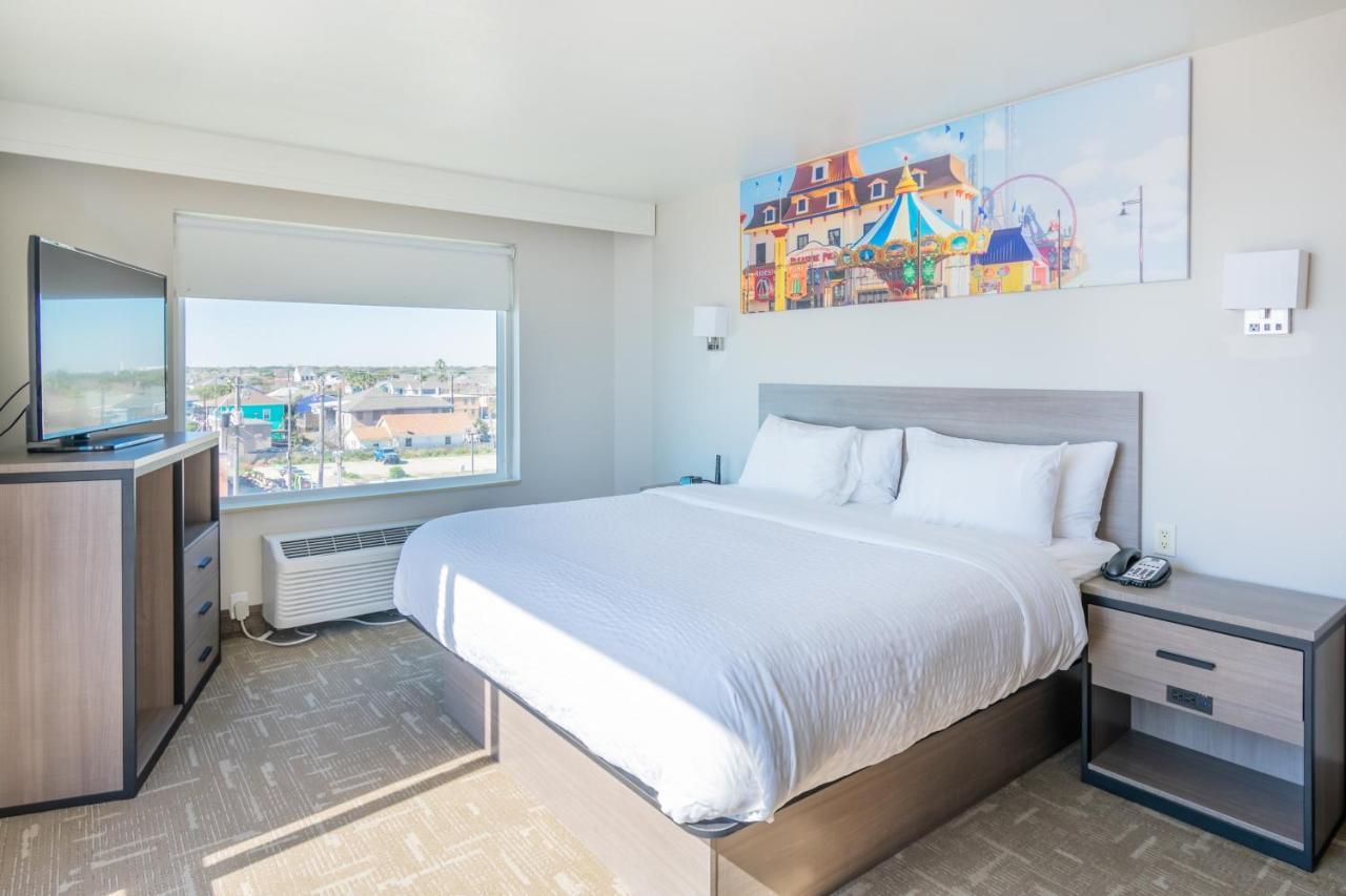 Clarion Pointe Galveston Seawall Exterior photo