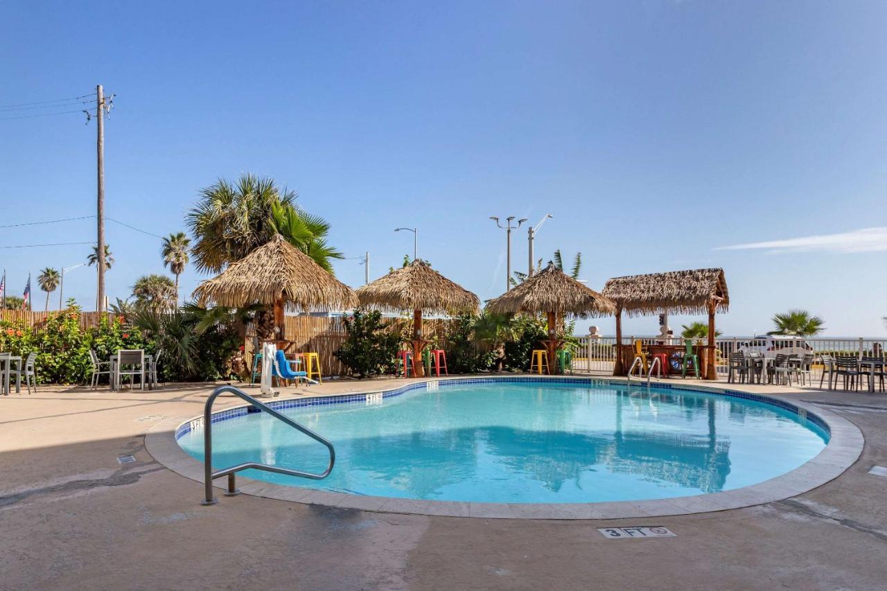 Clarion Pointe Galveston Seawall Exterior photo